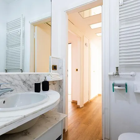 Santa Sofia Penthouses Apartman Milánó