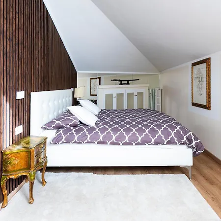 Santa Sofia Penthouses * Milánó