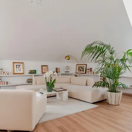 Apartman Santa Sofia Penthouses Milánó