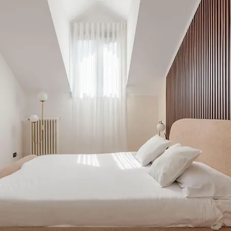 Apartman Santa Sofia Penthouses Milánó